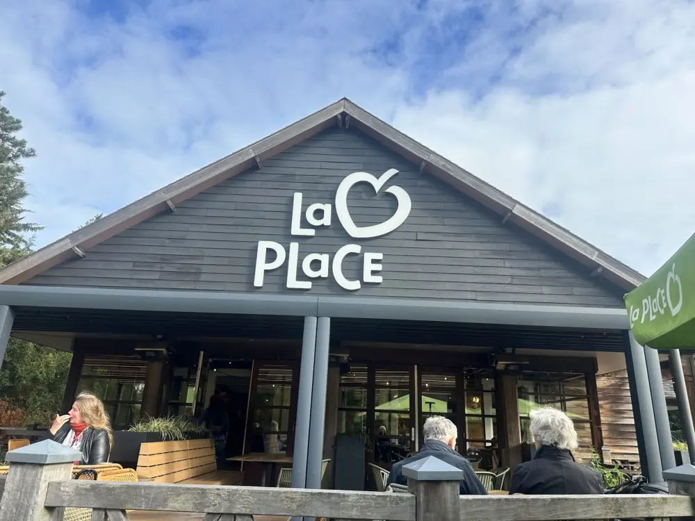 Restaurant La Place in Laren