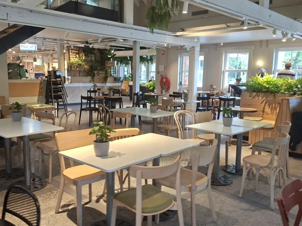 Restaurant La Place in Laren