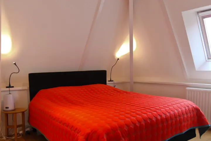 Loft 6 - kingsize loft apartment with luxurious kitchen in Groningen