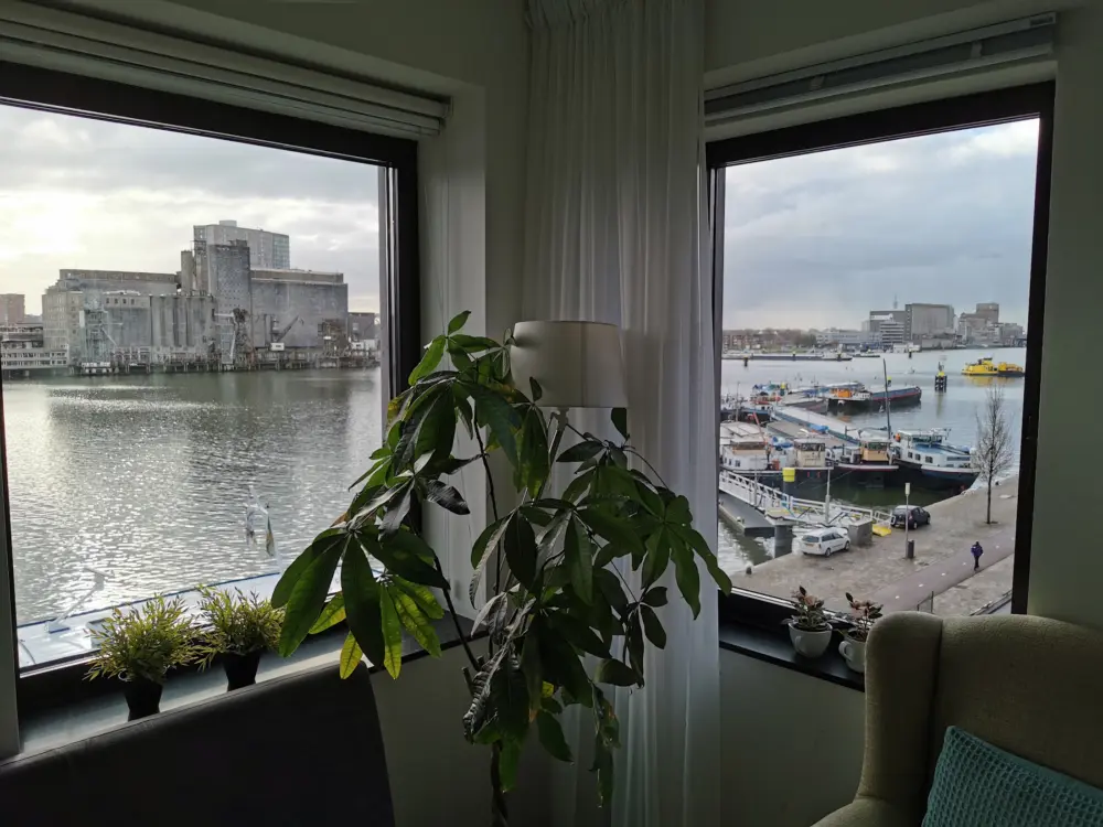 Pension Logeerhuis De Buren in Rotterdam