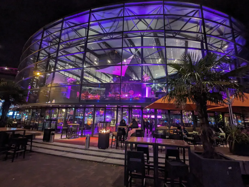 Loungebar & Restaurant JinSo in Amsterdam