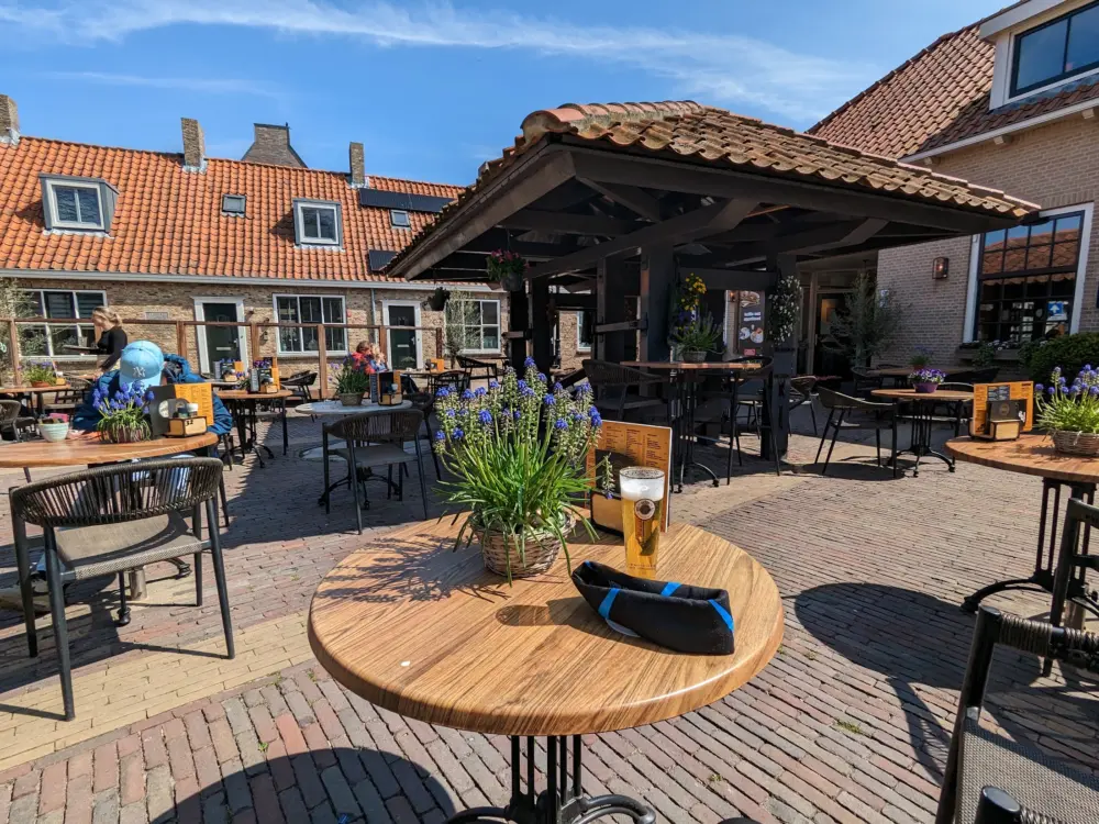 Restaurant lunchroom la baguette in Burgh-Haamstede