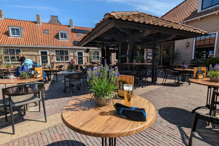 Restaurant lunchroom la baguette in Burgh-Haamstede