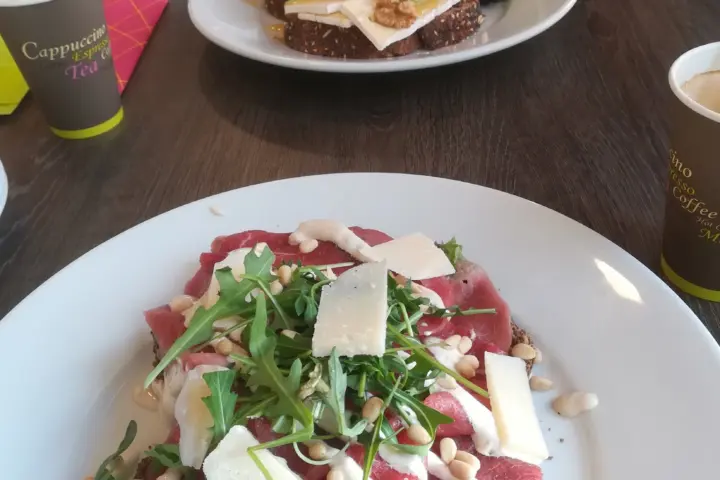 Lunchroom "Lekker" (ASVZ) in Rotterdam