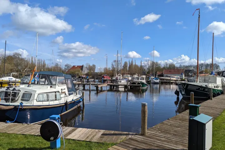 Accommodatie Marina Resort Hart van Friesland in Uitwellingerga