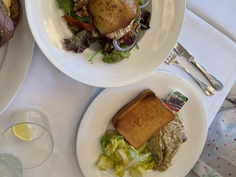 Mauve Restaurant & Bar in Laren