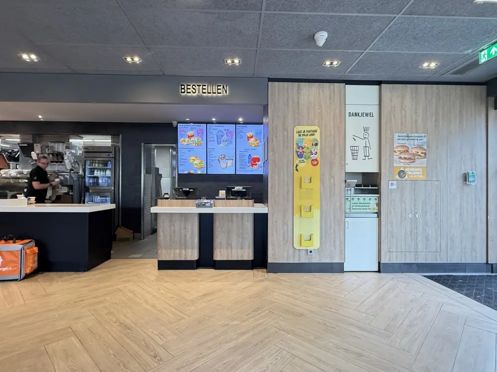 McDonald's Apeldoorn Centrum in Apeldoorn
