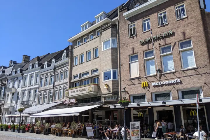 McDonald's Maastricht Vrijthof in Maastricht