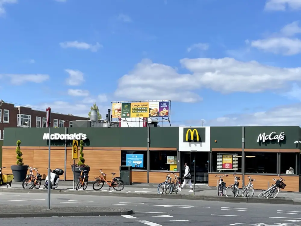 McDonald's Rotterdam Groene Hilledijk in Rotterdam