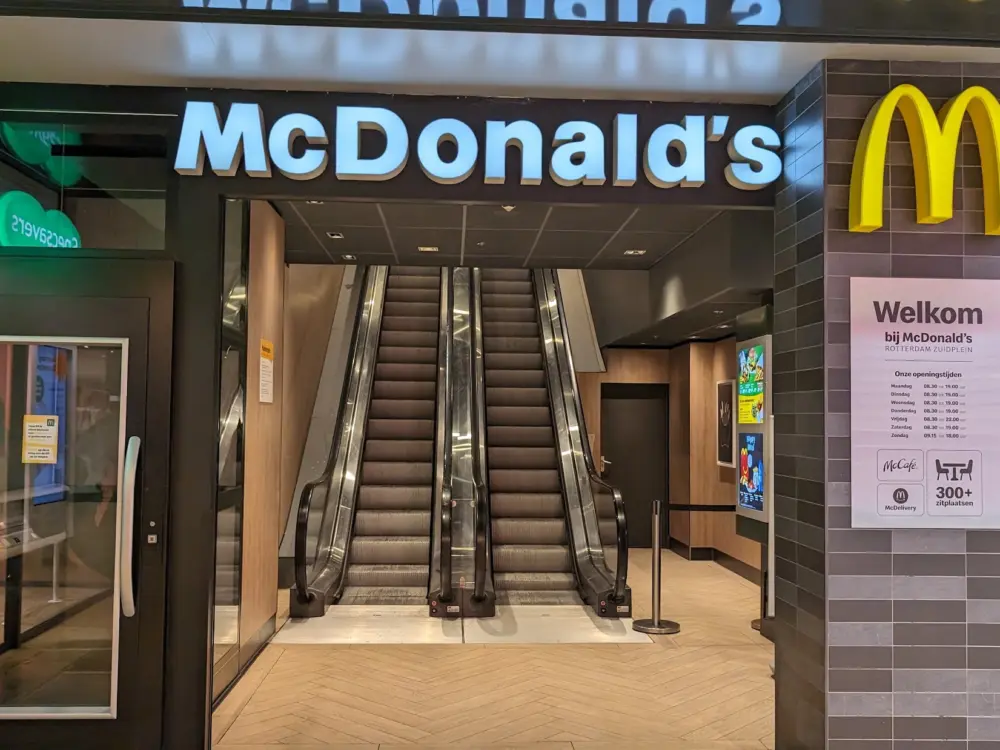 McDonald's Rotterdam Zuidplein in Rotterdam