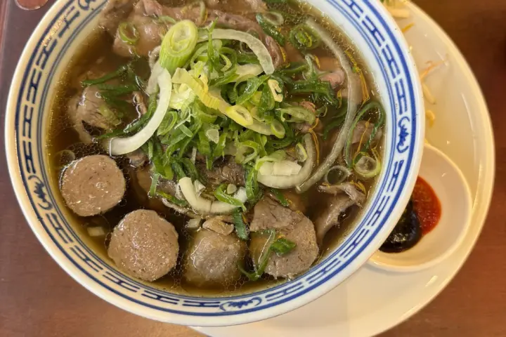Restaurant MeMe Vietnamese Food in Rotterdam