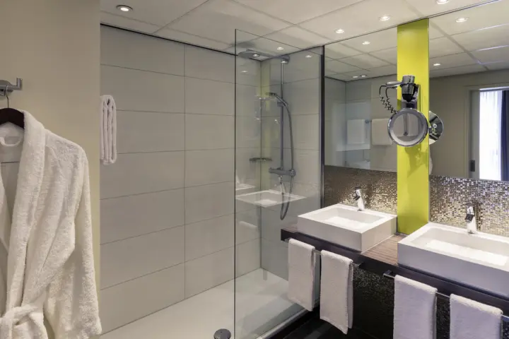 Mercure Hotel Groningen Martiniplaza in Groningen