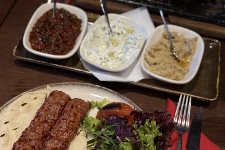 Restaurant Mewsim Osdorp in Amsterdam