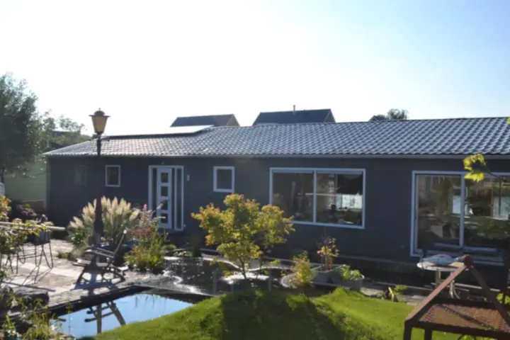 Morpheus Bed & Breakfast Houseboat in Amsterdam