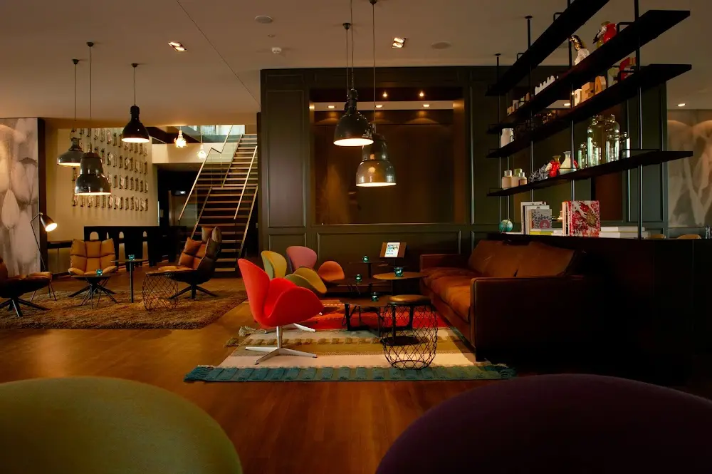 Hotel Motel One Amsterdam in Amsterdam