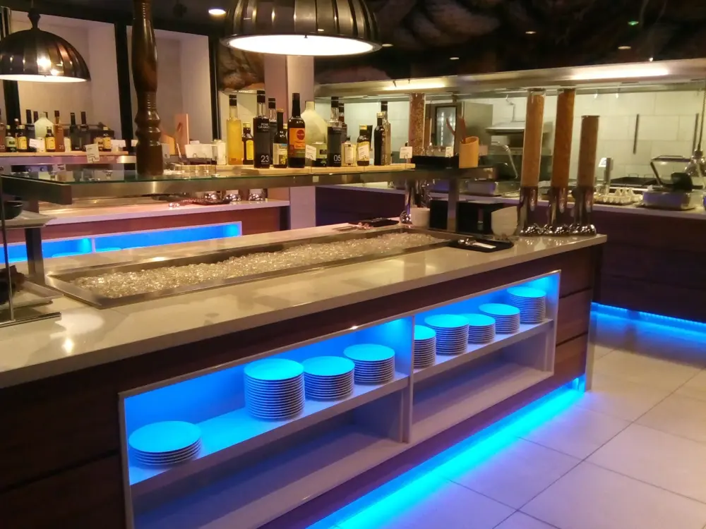 Mövenpick Hotel Amsterdam City Centre in Amsterdam