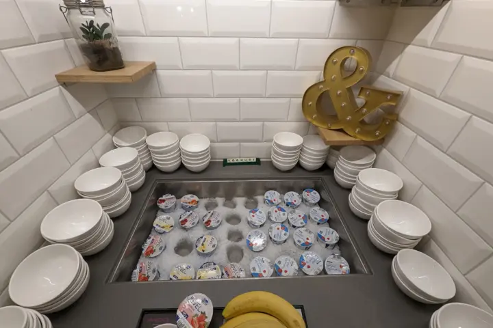 Hotel Moxy Amsterdam Houthavens in Amsterdam