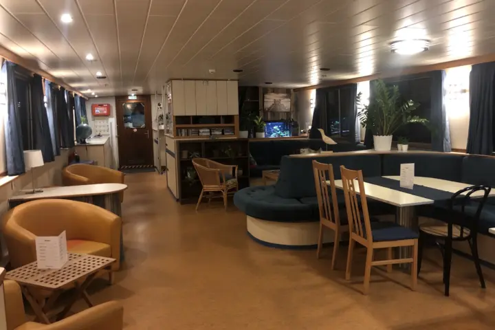 Bed & Breakfast MS Mecklenburg in Groningen