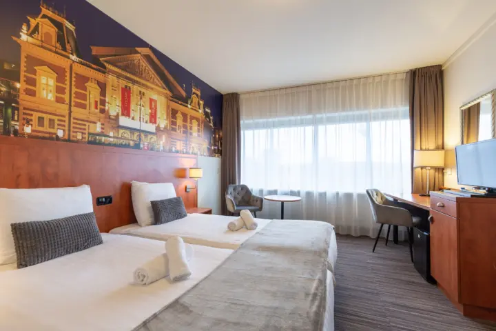 Hotel New West Inn in Amsterdam