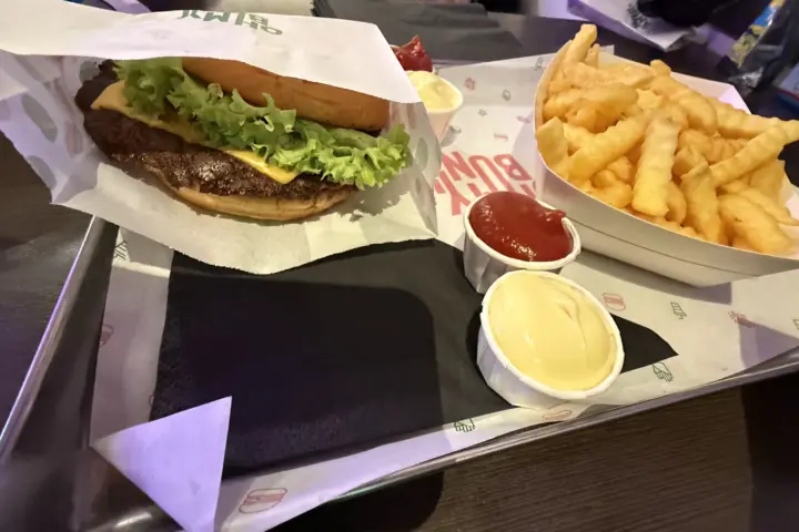 Restaurant Oh My Bun! Tussen Meer in Amsterdam