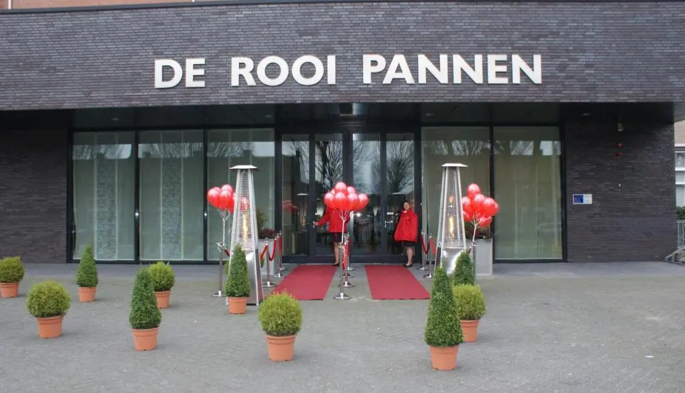 Hotel Onderwijshotel De Rooi Pannen Eindhoven in Eindhoven