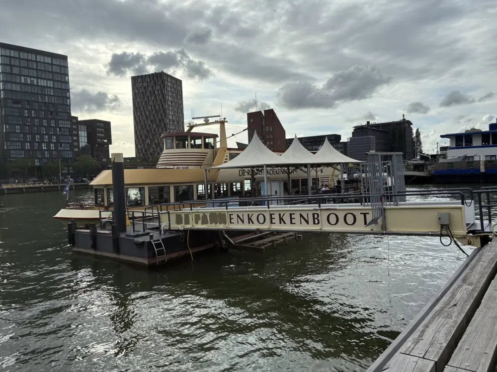Restaurant Pannenkoekenboot Rotterdam in Rotterdam