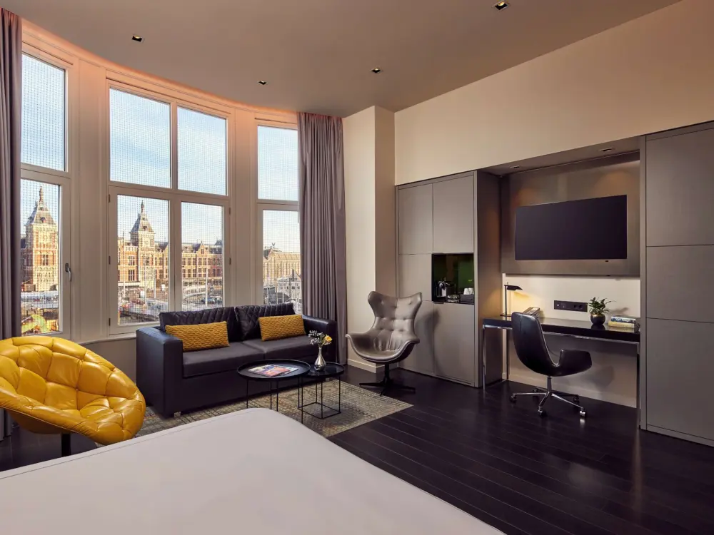 Hotel Park Plaza Victoria Amsterdam in Amsterdam