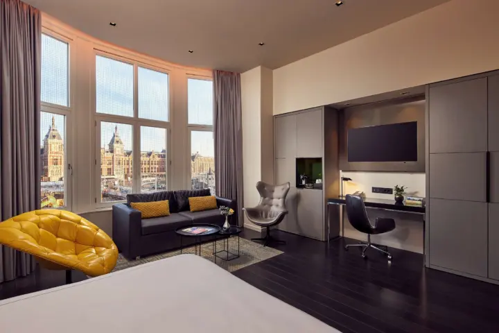 Hotel Park Plaza Victoria Amsterdam in Amsterdam