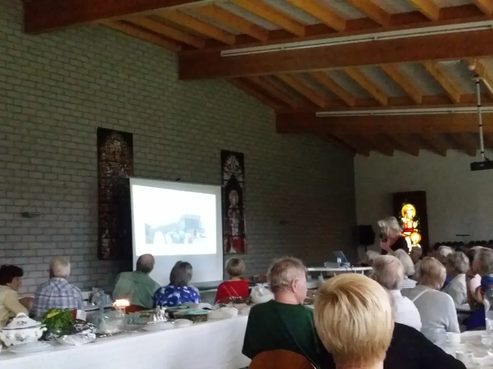 Accommodatie Parochiehuis Sint Annagebouw in Hilversum