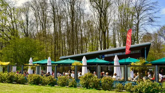 Restaurant Paviljoen Chez Favié in Amstelveen