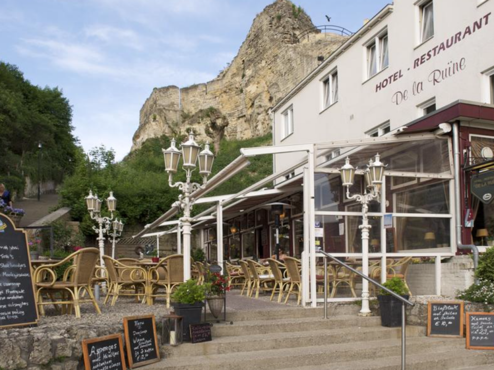 Petit Hotel De La Ruine in Valkenburg