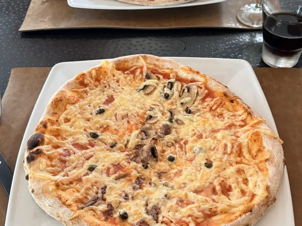 Restaurant Pizzeria Sa Caravella in IJlst