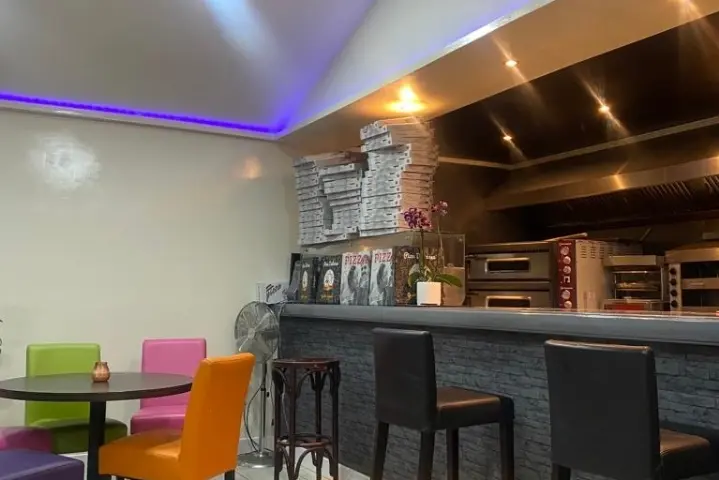 Restaurant Pizzeria shoarma Pronto Kortenhoef in Kortenhoef