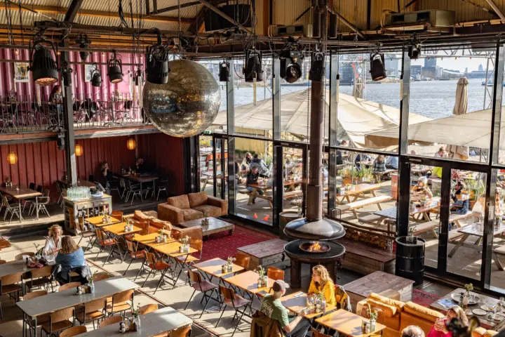 Restaurant Pllek in Amsterdam