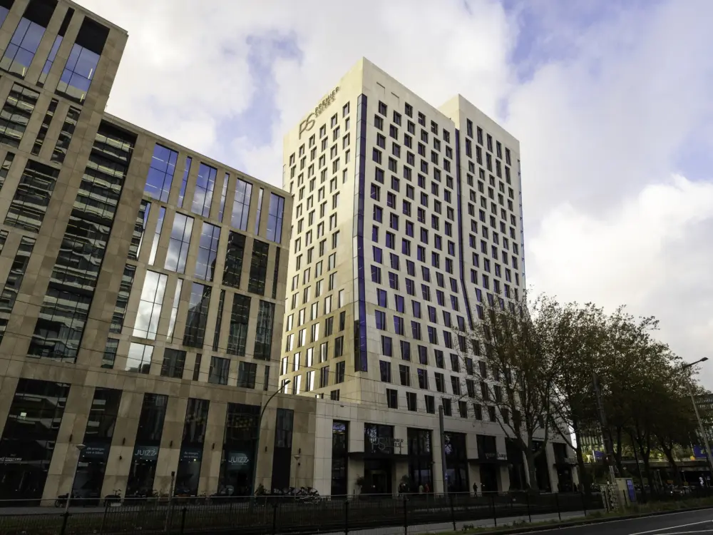 Hotel PREMIER SUITES Amsterdam in Amsterdam