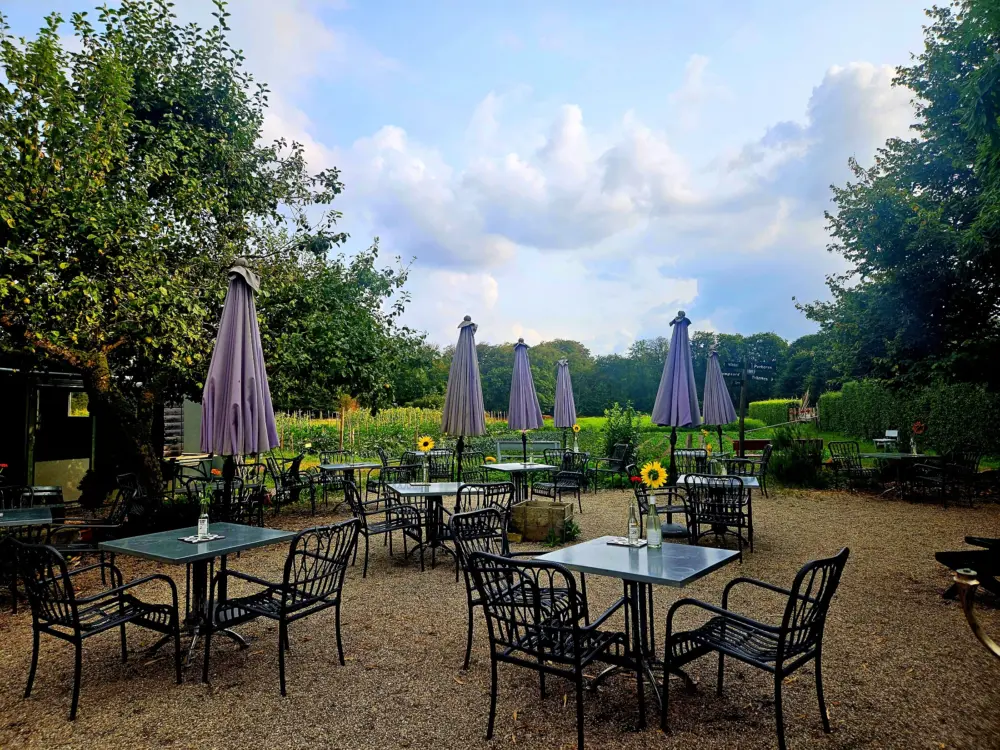 Restaurant Proeflokaal De Serre in 's-Graveland