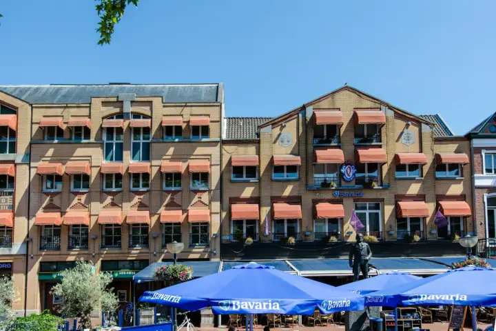 Queen Hotel Cafe Restaurant in Eindhoven