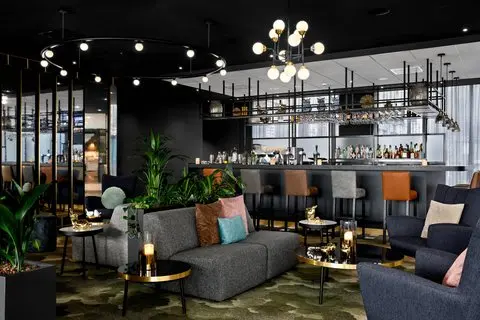 Hotel Renaissance Amsterdam Schiphol Airport Hotel in Aalsmeer