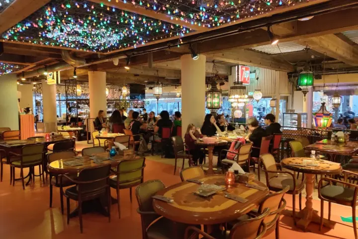 Restaurant Bazar in Rotterdam