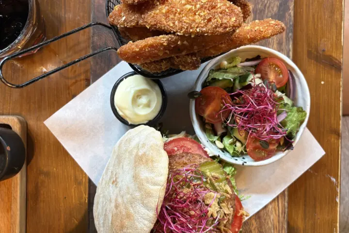 Restaurant Breakaway in Sint Geertruid