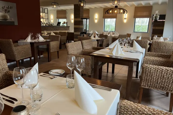 Restaurant De Aw Geul in Schin op Geul