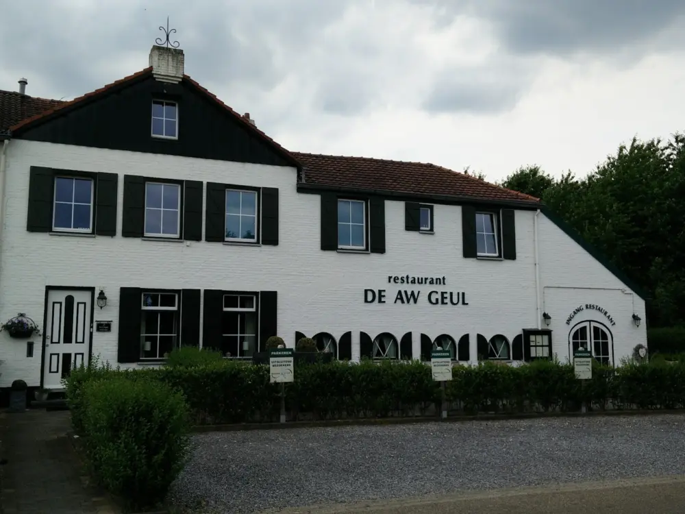 Restaurant De Aw Geul in Schin op Geul