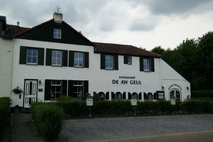 Restaurant De Aw Geul in Schin op Geul