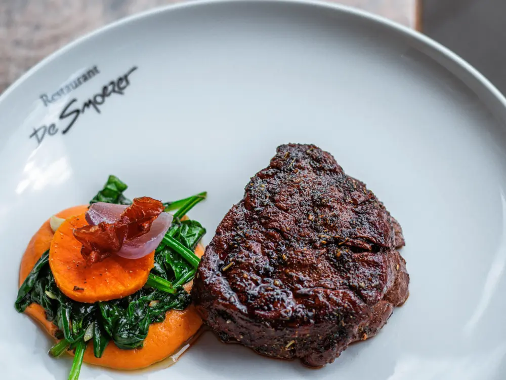 Restaurant De Smoezer in Apeldoorn