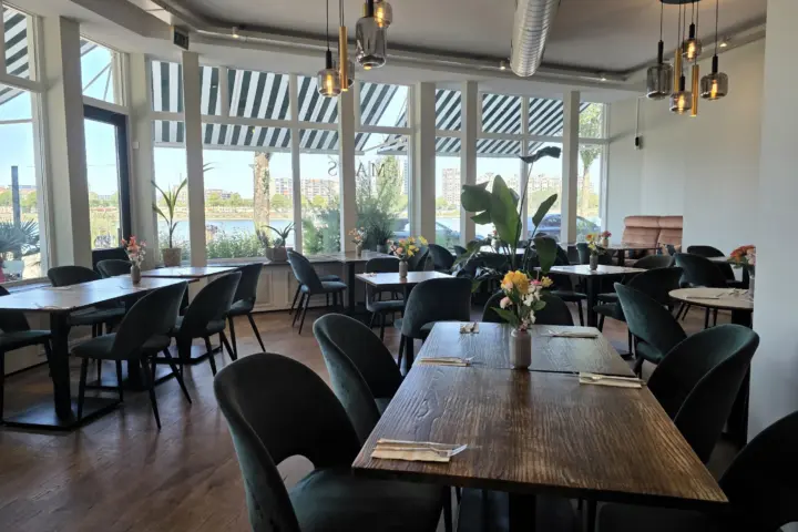 Restaurant MAAS in Rotterdam