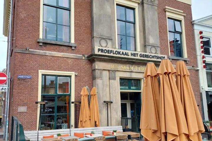 Restaurant Proeflokaal Sneek in Sneek