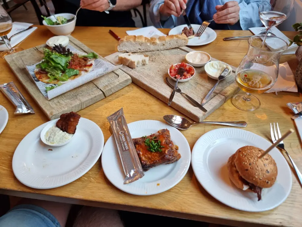 Restaurant Proeflokaal Sneek in Sneek