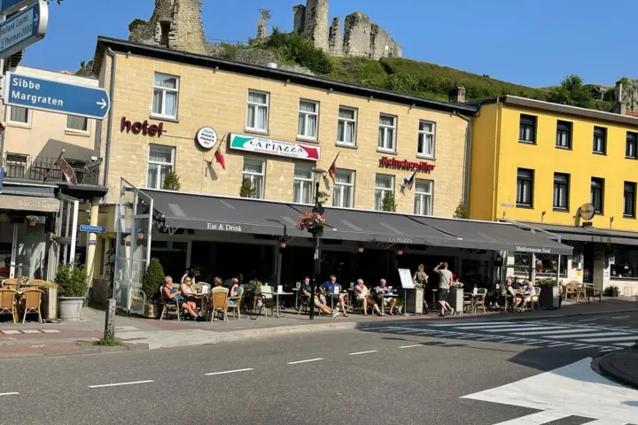Restaurant&Hotel La Piazza Valkenburg in Valkenburg