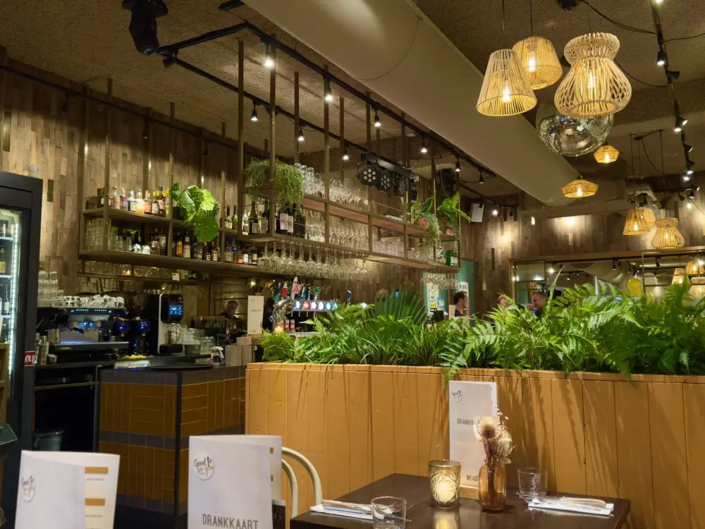 Restaurant ROAST Bar & Grill in Hilversum