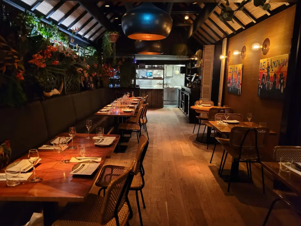 Restaurant Ron Gastrobar Indonesia Ouderkerk in Amstelveen